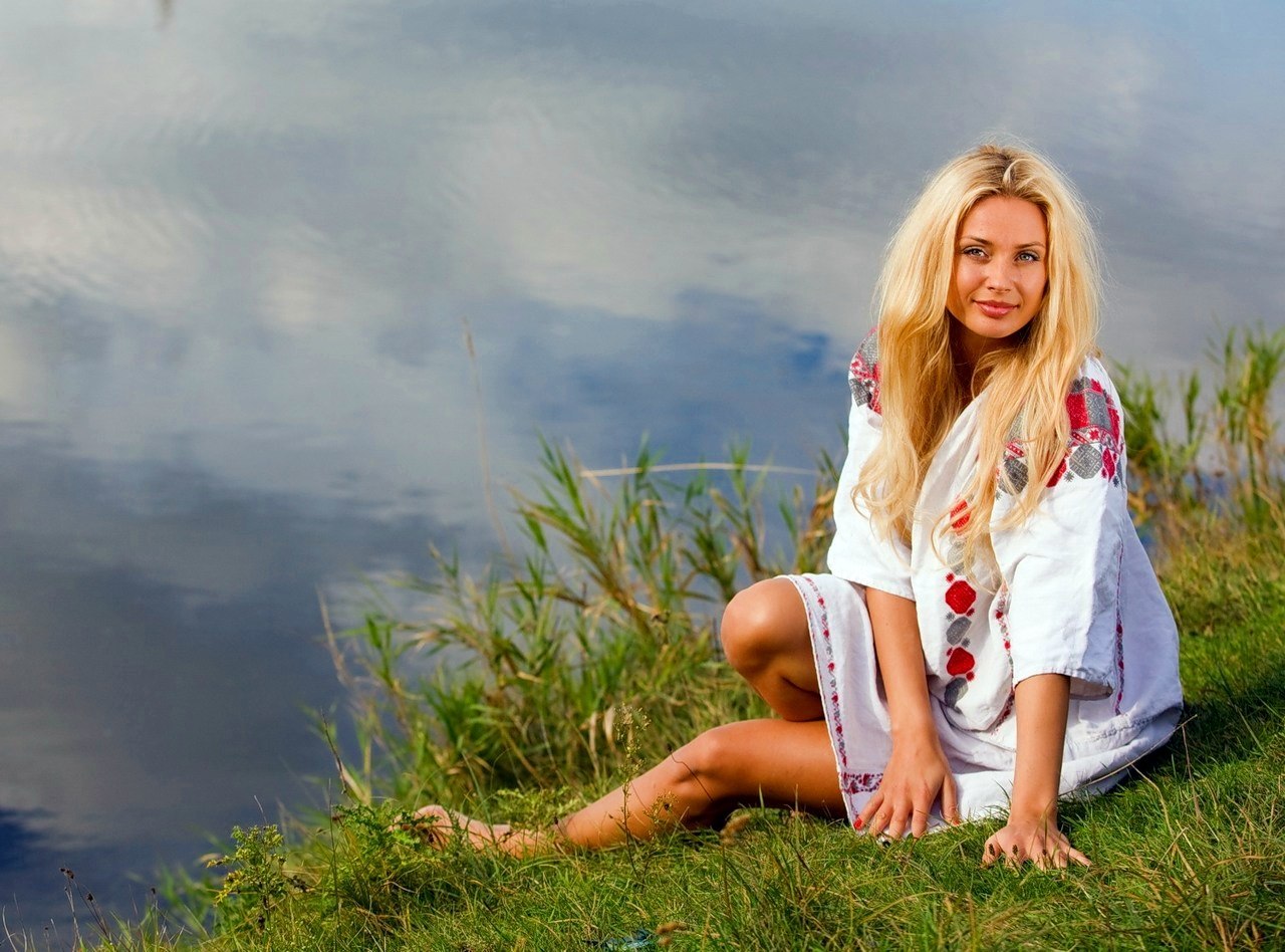 Sexy girl Slavic girls in Anda