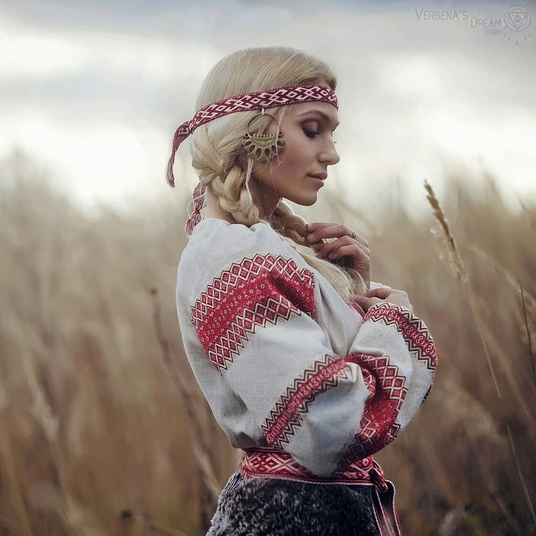 Slavic women in Anda